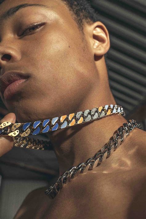 louis vuitton mens necklaces|louis vuitton men's chain.